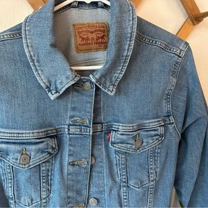 Women’s Levi’s Denim Jacket